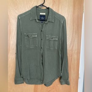 American Eagle boyfriend fit button down shirt